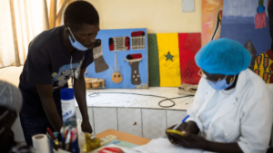 « Sénégal : le pays mise sur les autotests VIH »